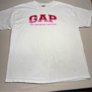 God Answers Prayers - White GAP - Graphic T-Shirt - Size 2XL